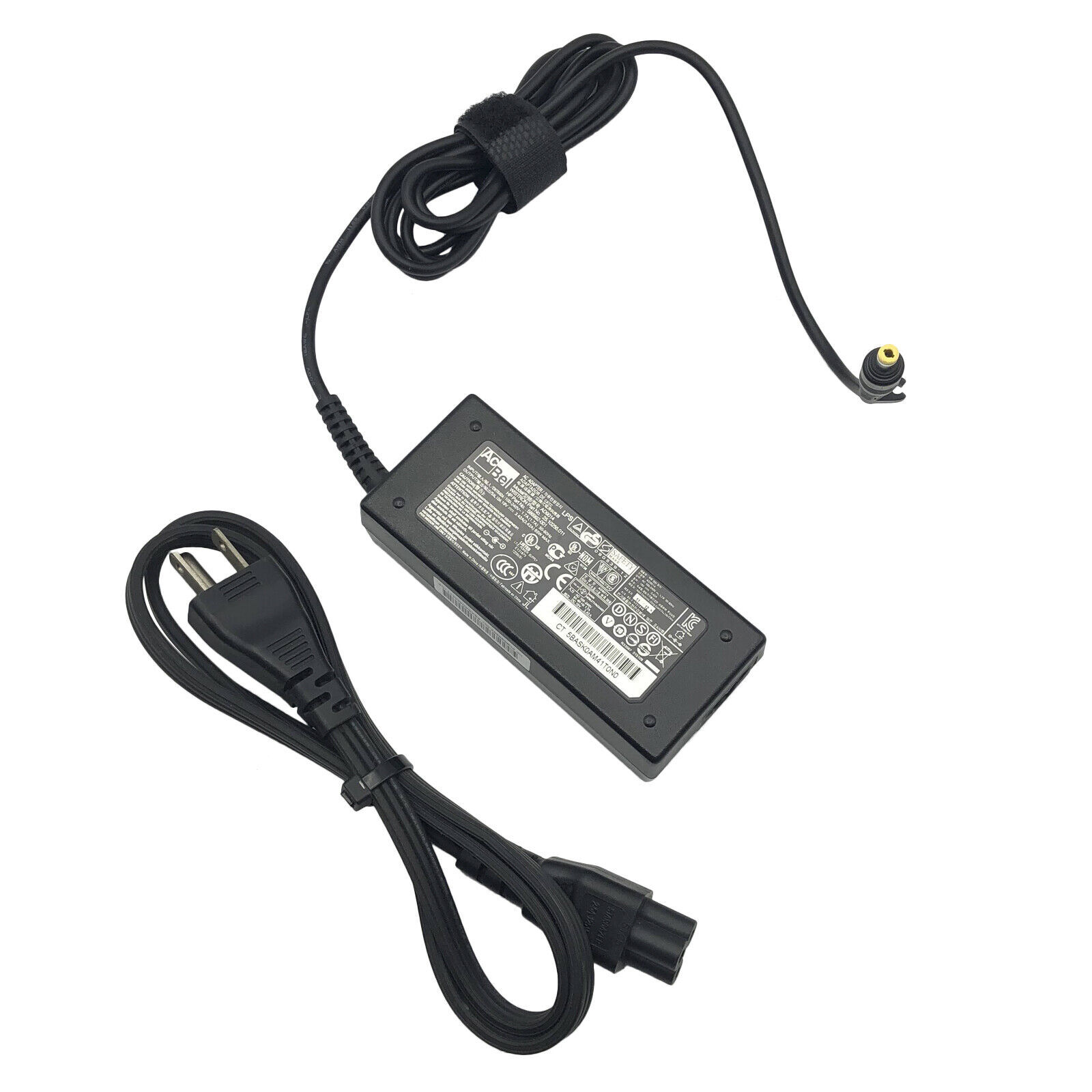 Genuine AC Adapter For HP Compaq Presario C300 C500 C700 F500 F700 4.8mm 