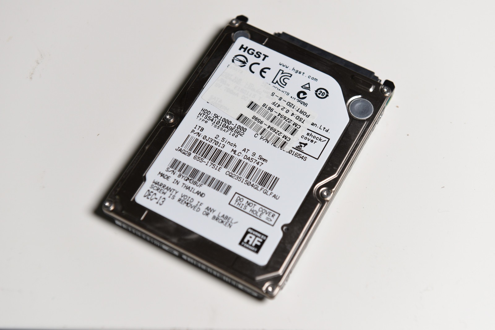 OEM Apple + Hitachi 1 TB 2.5 inch SATA HDD Drive 79% to 89% Health Rating