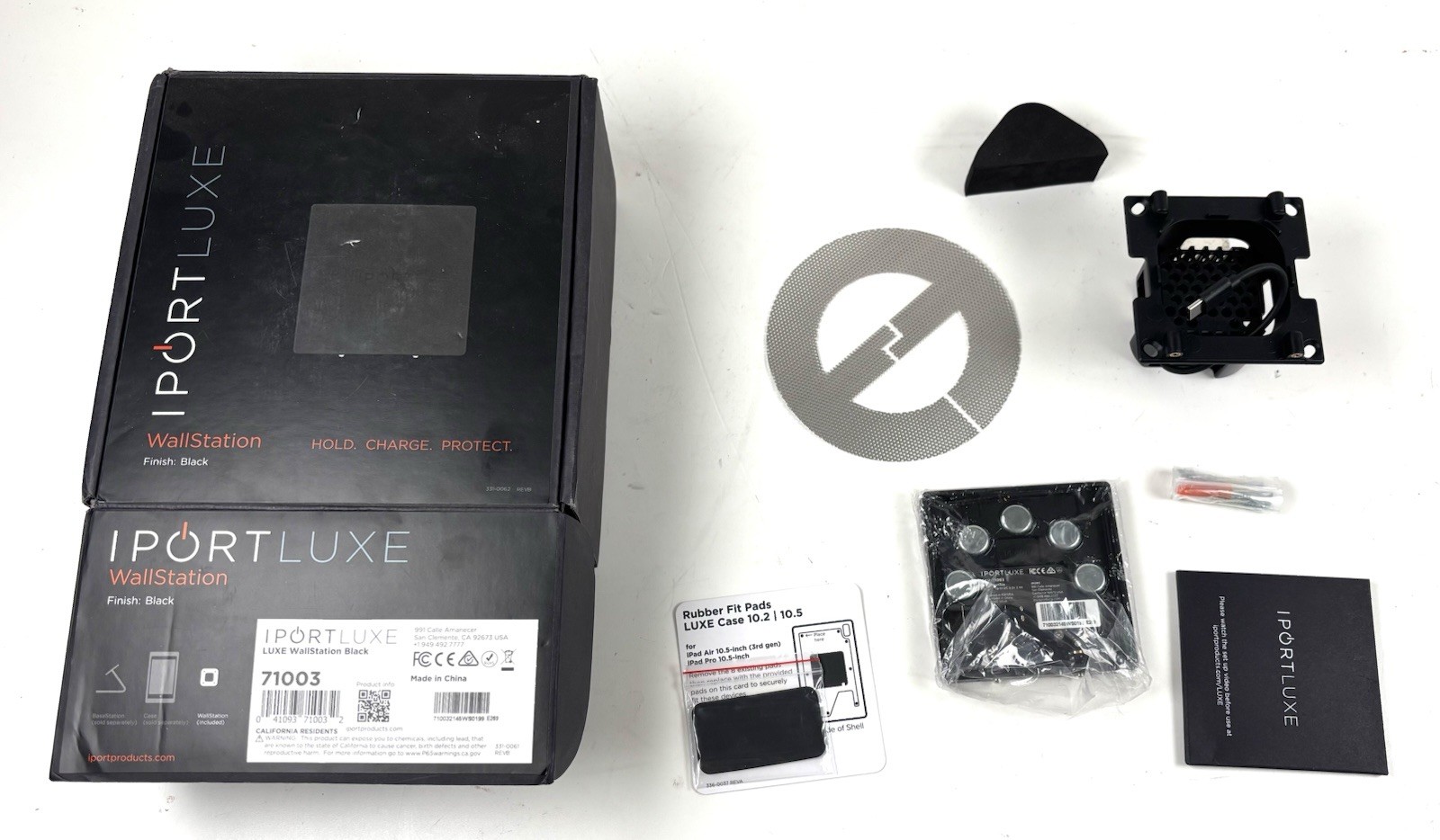 iPort LUXE 71003 Wall Station Wallstation LuxePort iPad Charger