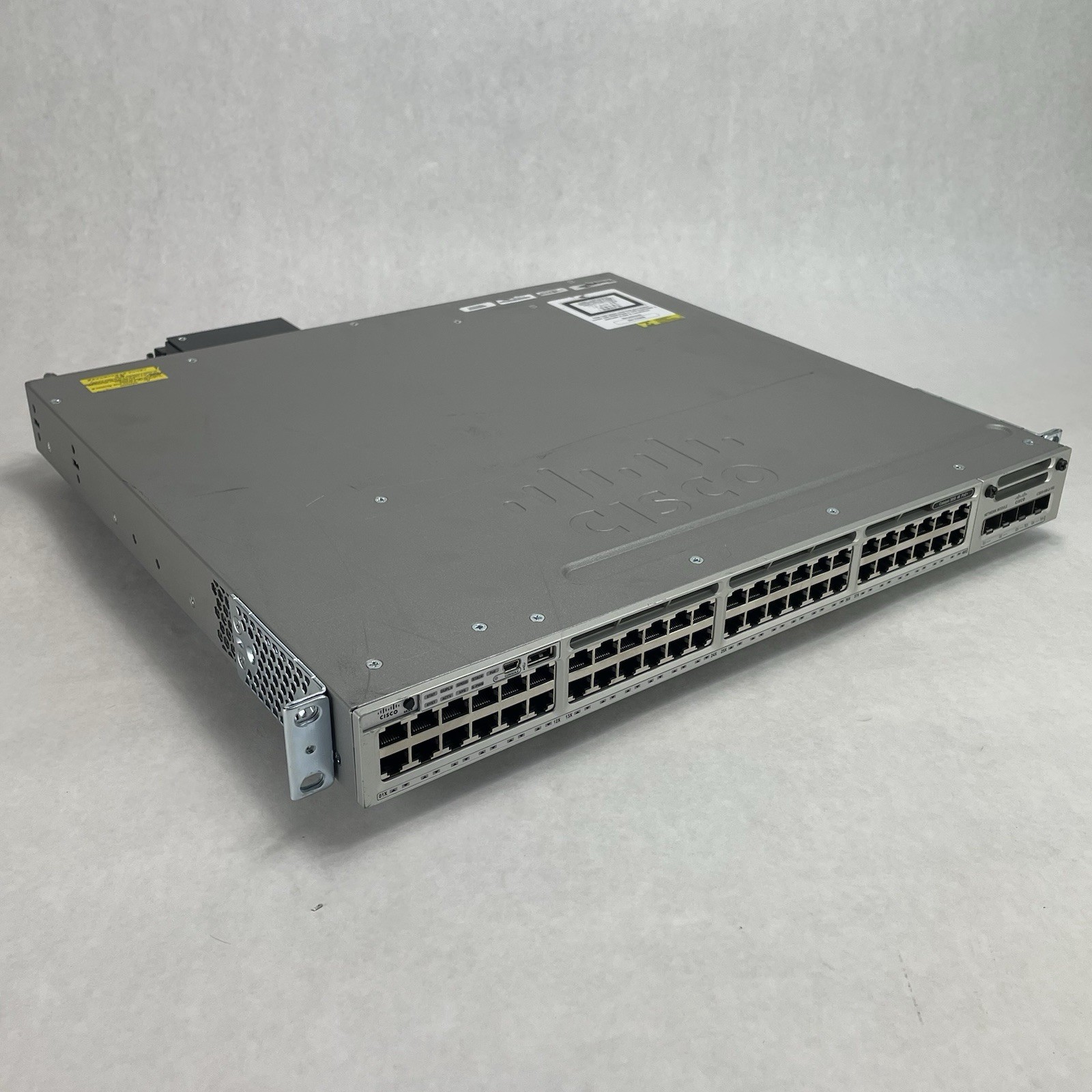 Cisco WS-C3850-48F-S 3850 1x PSU 48 1GE RJ-45 PoE Ports V07 Tested and Reset