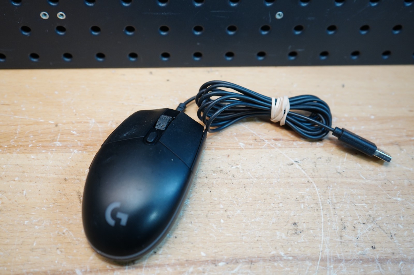 (K) Logitech G203 LIGHTSYNC RGB Wired Optical Gaming Mouse Black MU0054