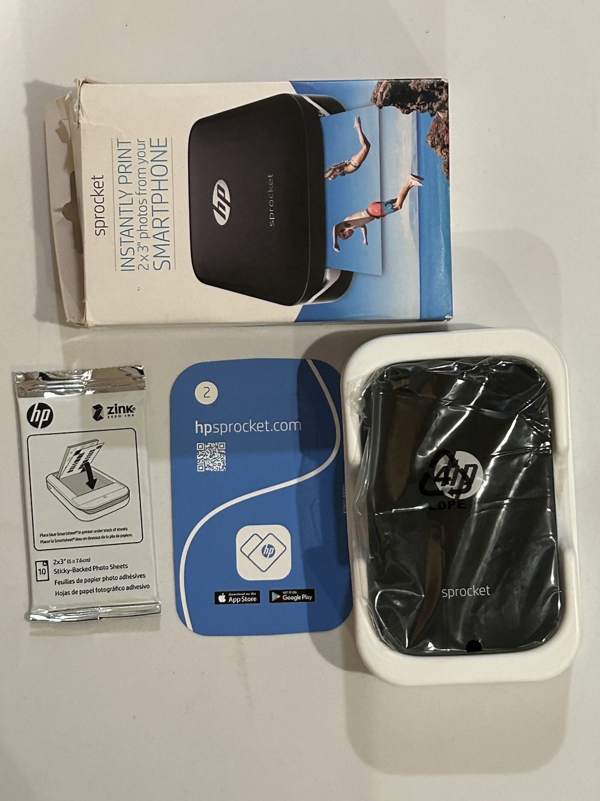 HP X7N08A Sprocket 100 Portable Photo Printer Black Noir No Charging Cord
