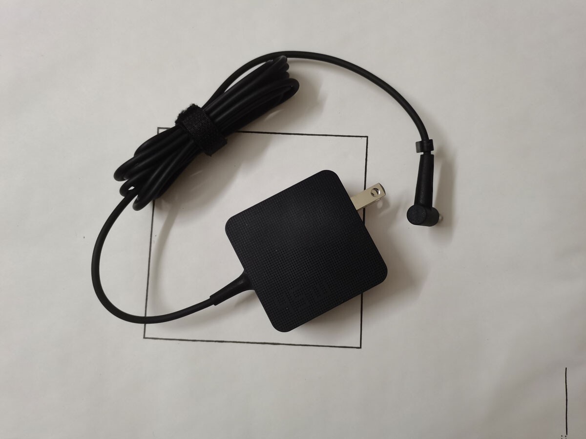 For ASUS Vivobook F509JA-EJ187T 19V 2.37A ADP-45BW Y 4.0mm 45W Adapter Original