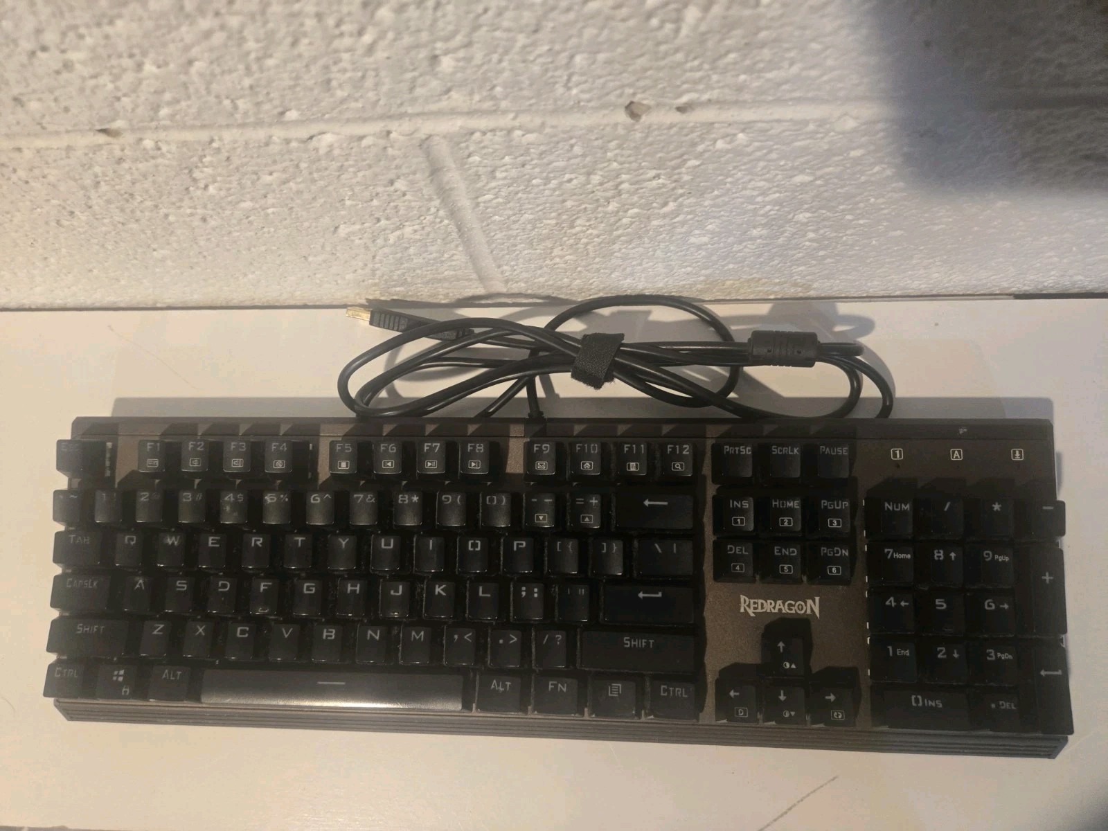 Red Dragon K570 Mechanical Gaming Keyboard Used Untested Good Condition