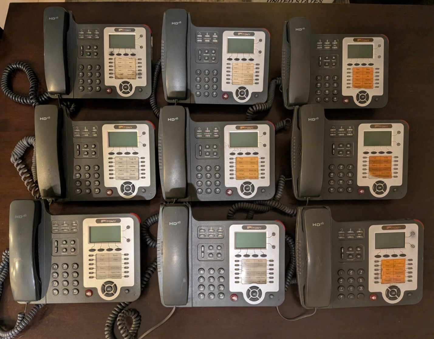 Lot of 9 Used IPitomy IP320-P HD POE Voice Speakerphone 12-Line VoIP Phone