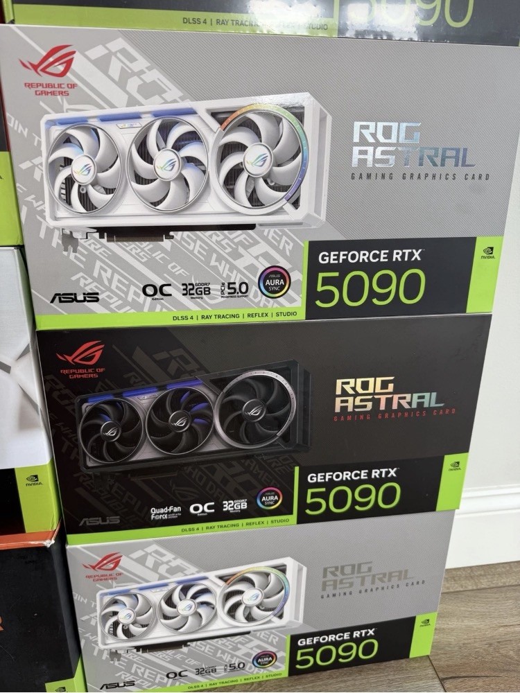 Lot of 3- ROG Astral NVIDIA GeForce RTX 5090 32GB GDDR7 Gaming Graphics Card NEW