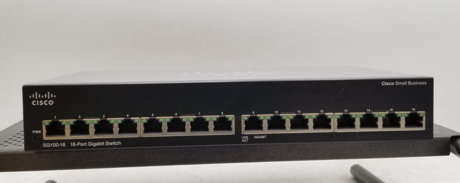 Cisco SG100-16 16 Port Gigabit Network Switch