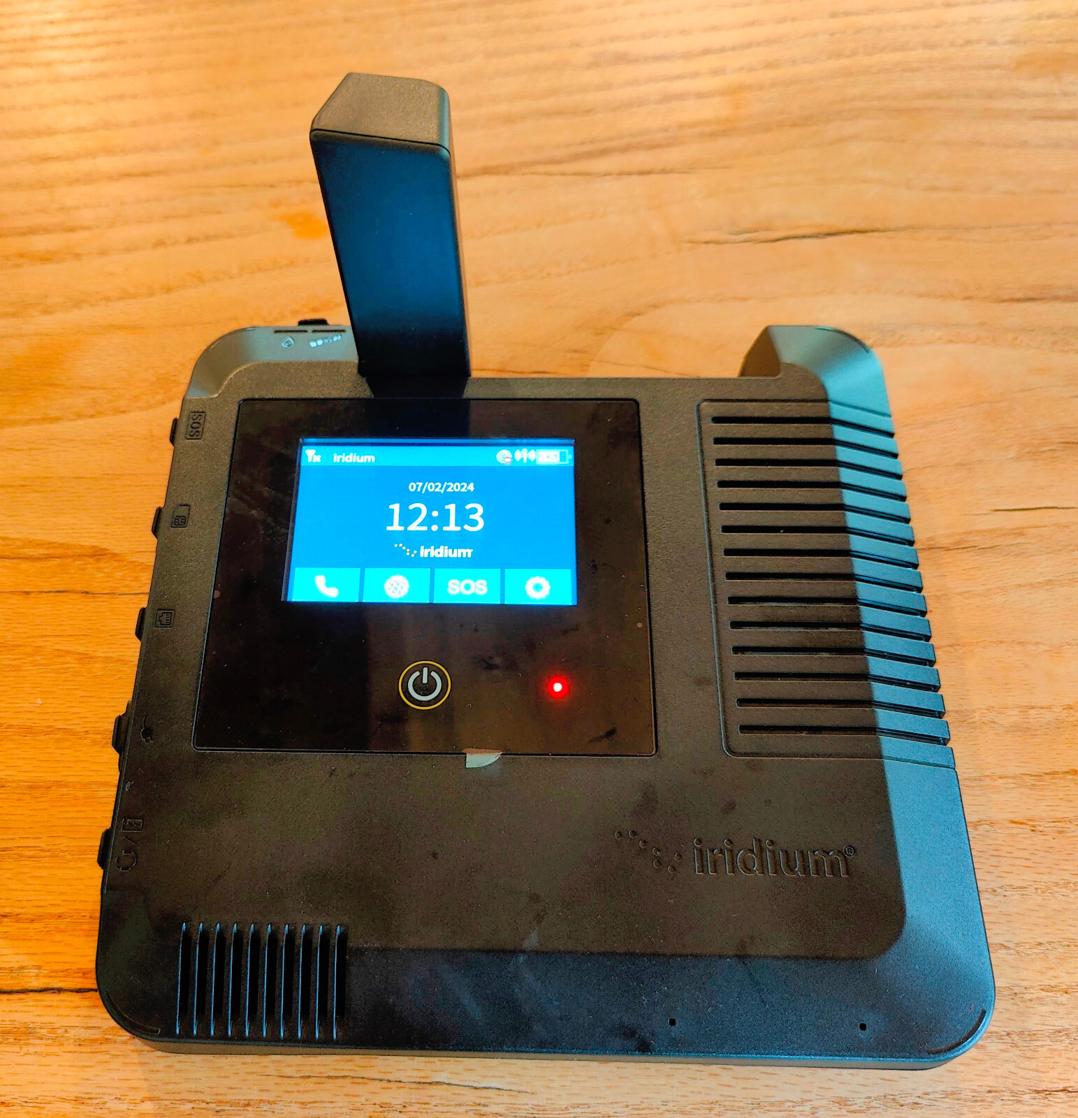 Iridium GO Exec Satellite WiFi Hotspot W/ external antenna