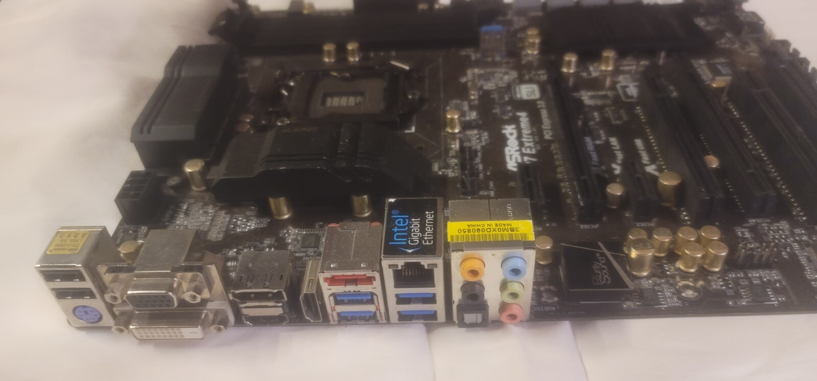 ASRock Z87 Extreme4 Motherboard
