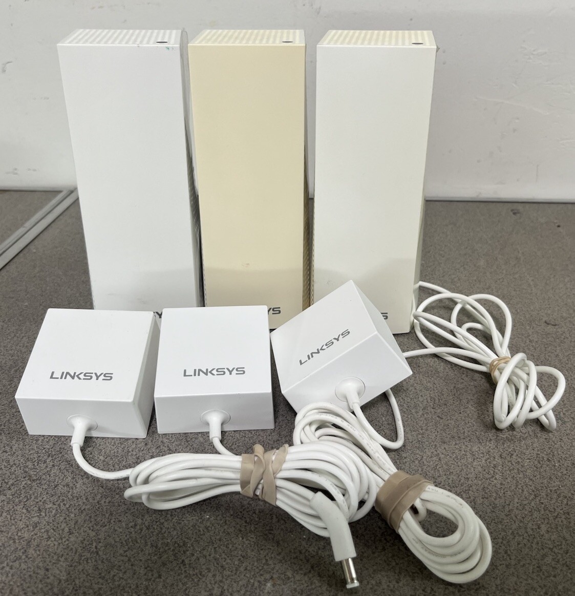 Linksys Velop WHW03 A03 V2 Tri-Band Mesh Whole Home Wi-Fi System 