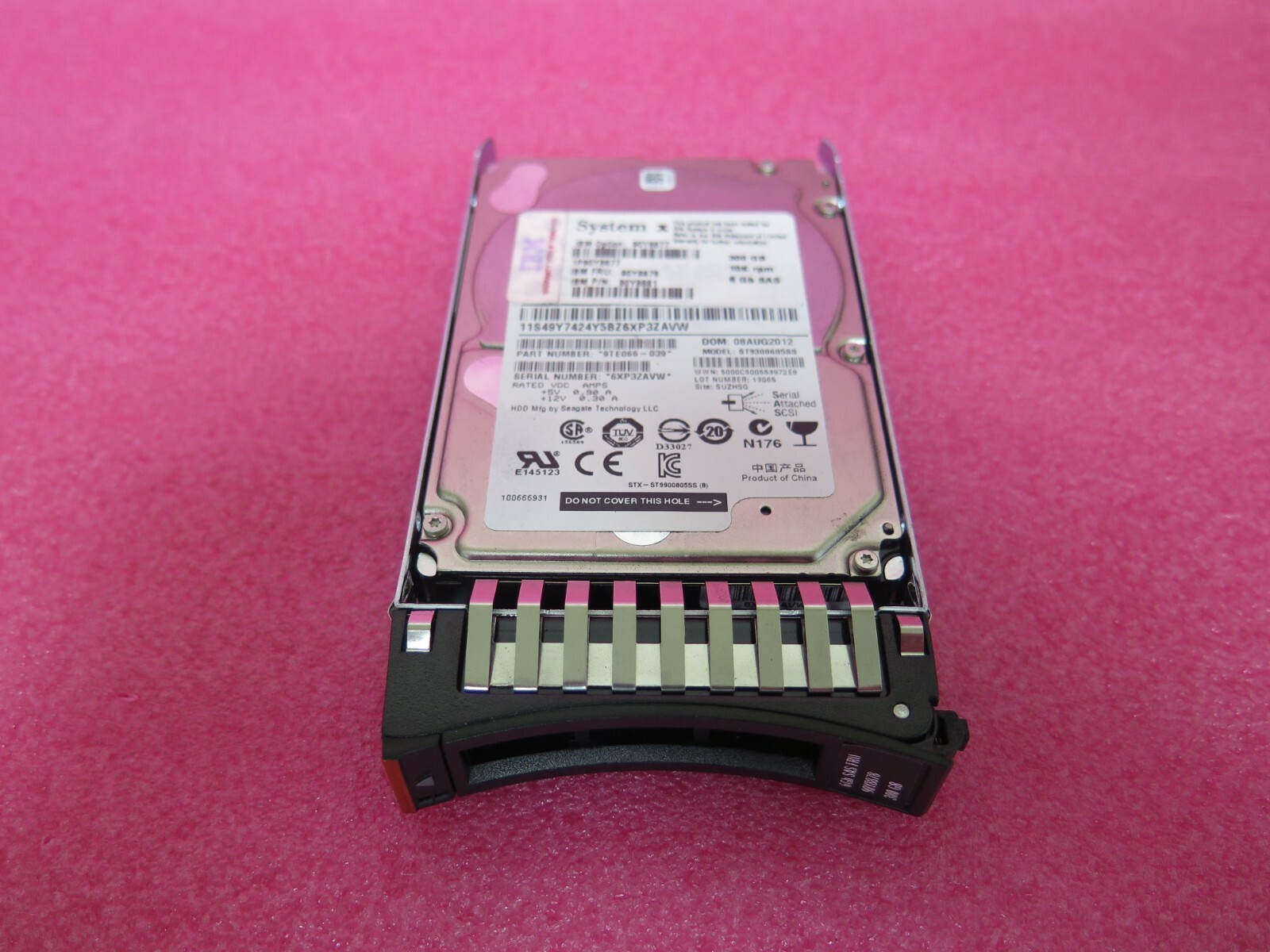 IBM 300GB 10K 6G 2.5" SAS  90Y8877 90Y8878 90Y8881 HARD DRIVE