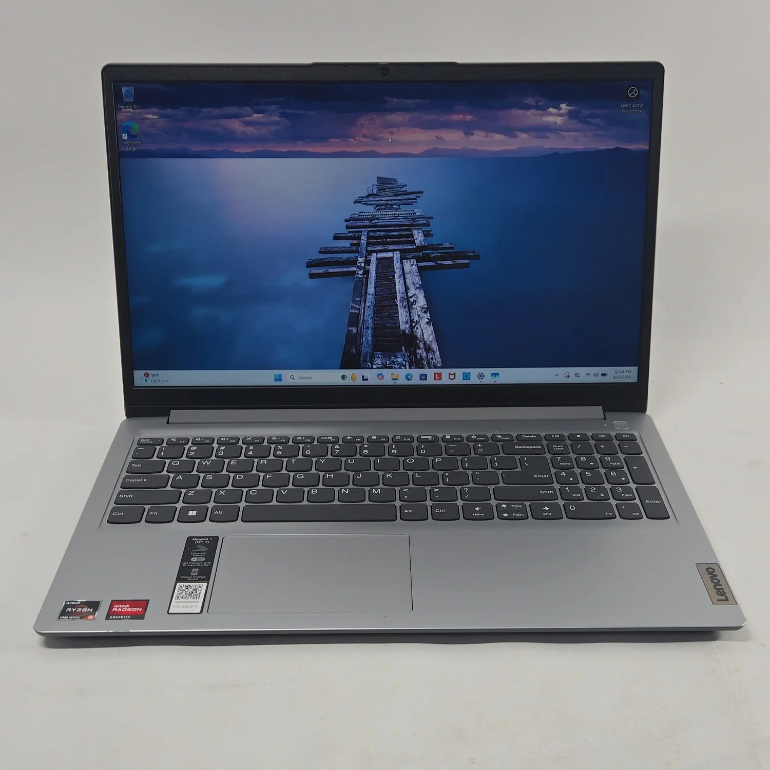 Lenovo IdeaPad 1 82R4 15" Ryzen 5 5500U 2.1GHz 8GB RAM 512GB SSD