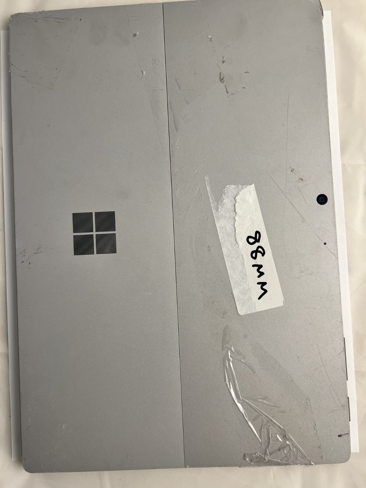 Microsoft Surface Pro 7 1866 12" i5 1.1GHz 8GB 128GB CRACKED GLASS AS-IS Parts