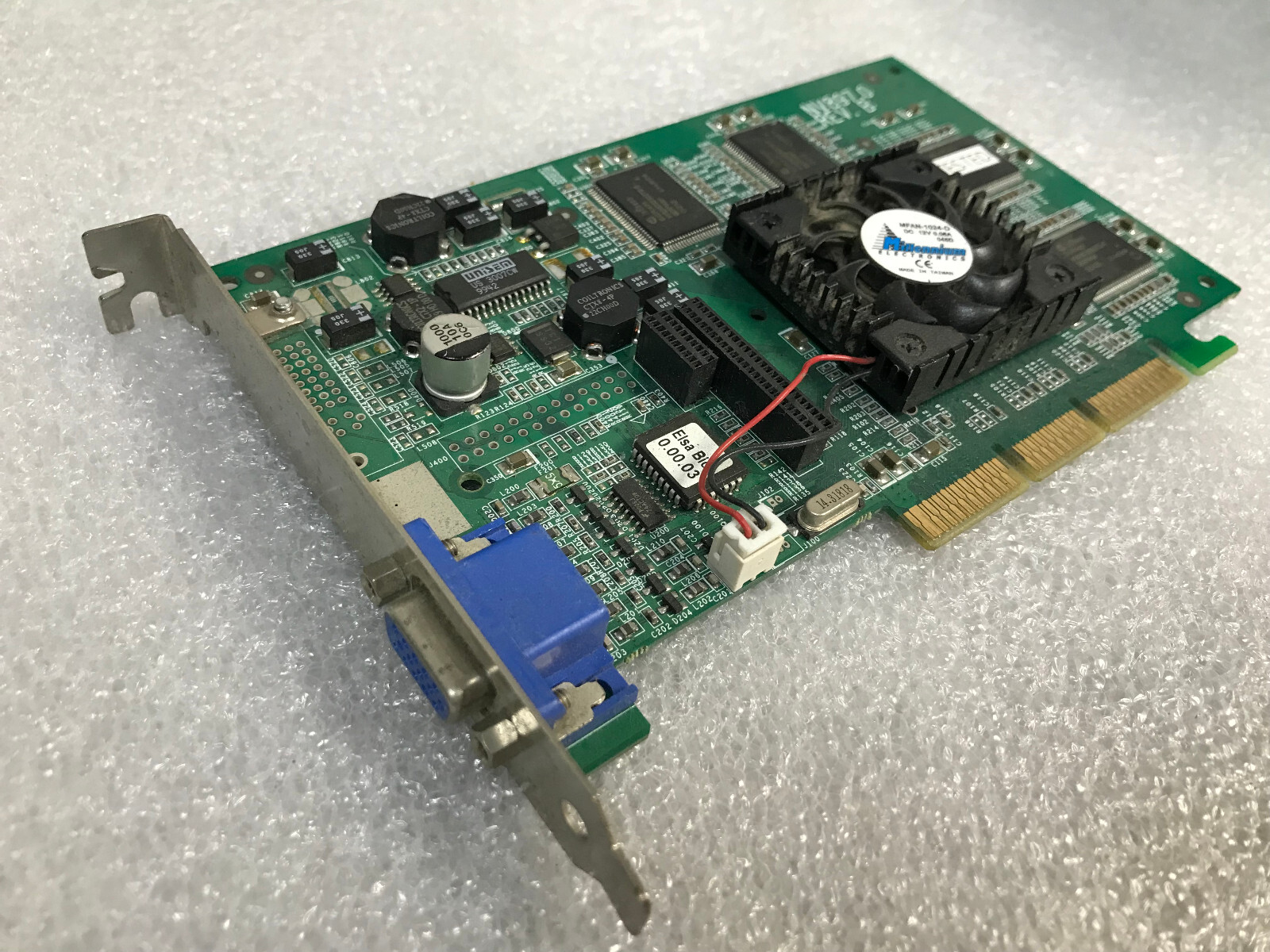 AGP card GeForce2 NV897.0 Rev B 2Mx32MB NVIDIA VGA Video
