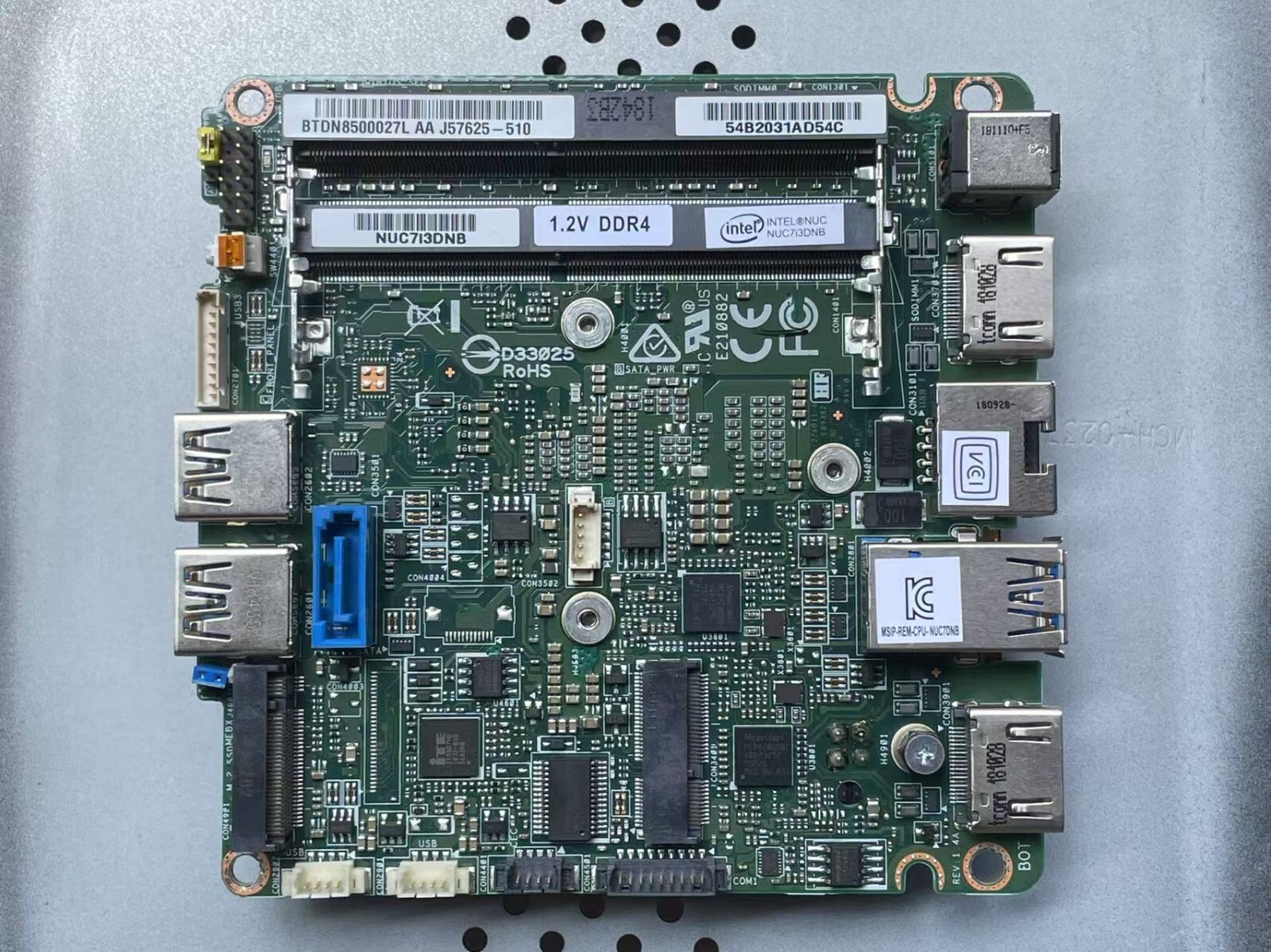 英特尔 NUC NUC7i3DNB DDR4 迷你 PC 主板 I3-7100U 带散热器风扇-