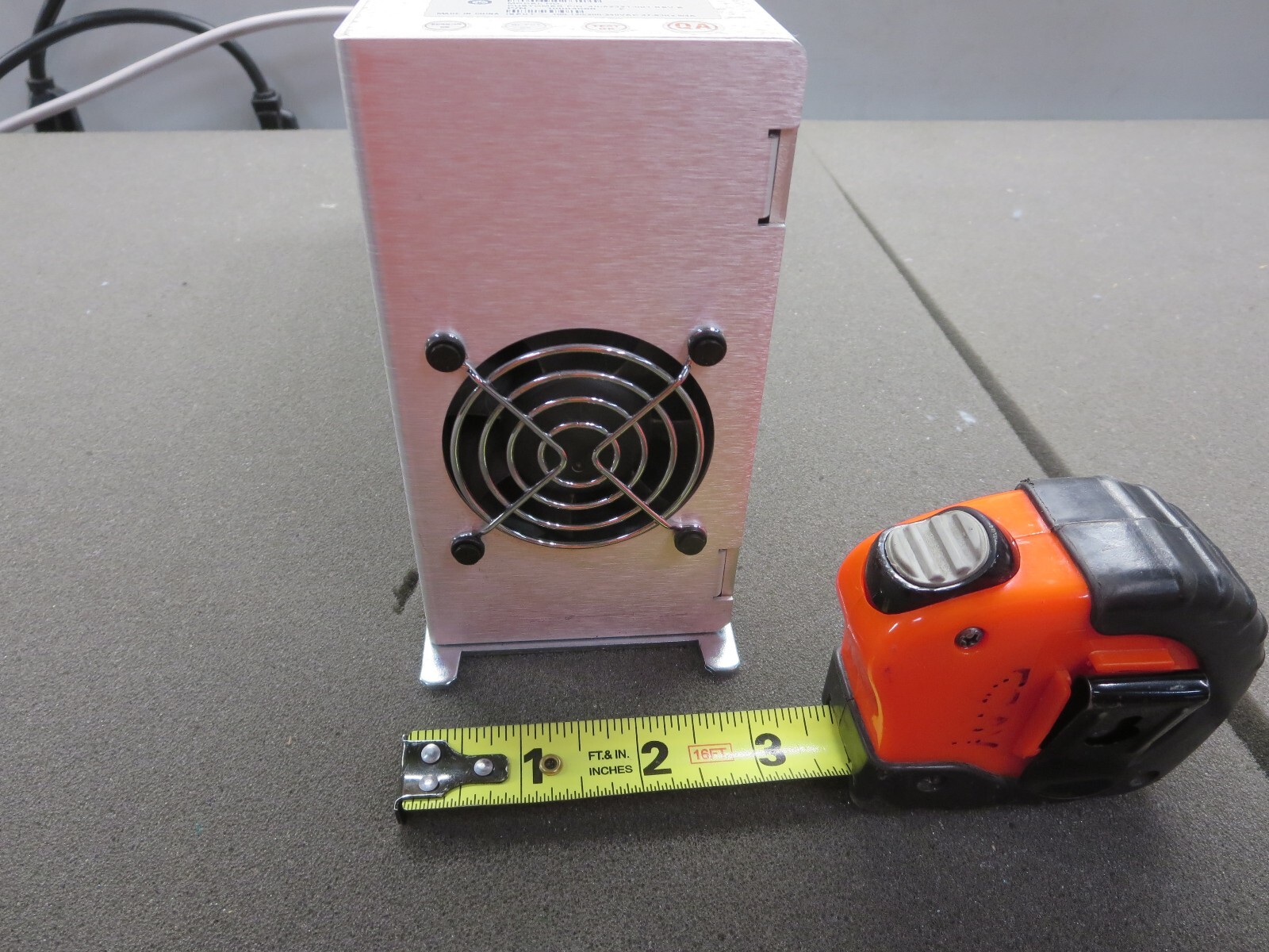 XP Power, 10004588 (40-52321-001 Rev B), Power Supply, 47-63 HZ, 9/4 A,  Used