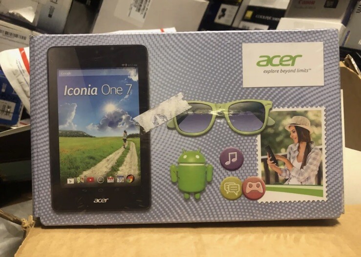 NEW Acer Iconia One 7 B1-730 8GB, Wi-Fi, 7in - Black FACTORY SEALED