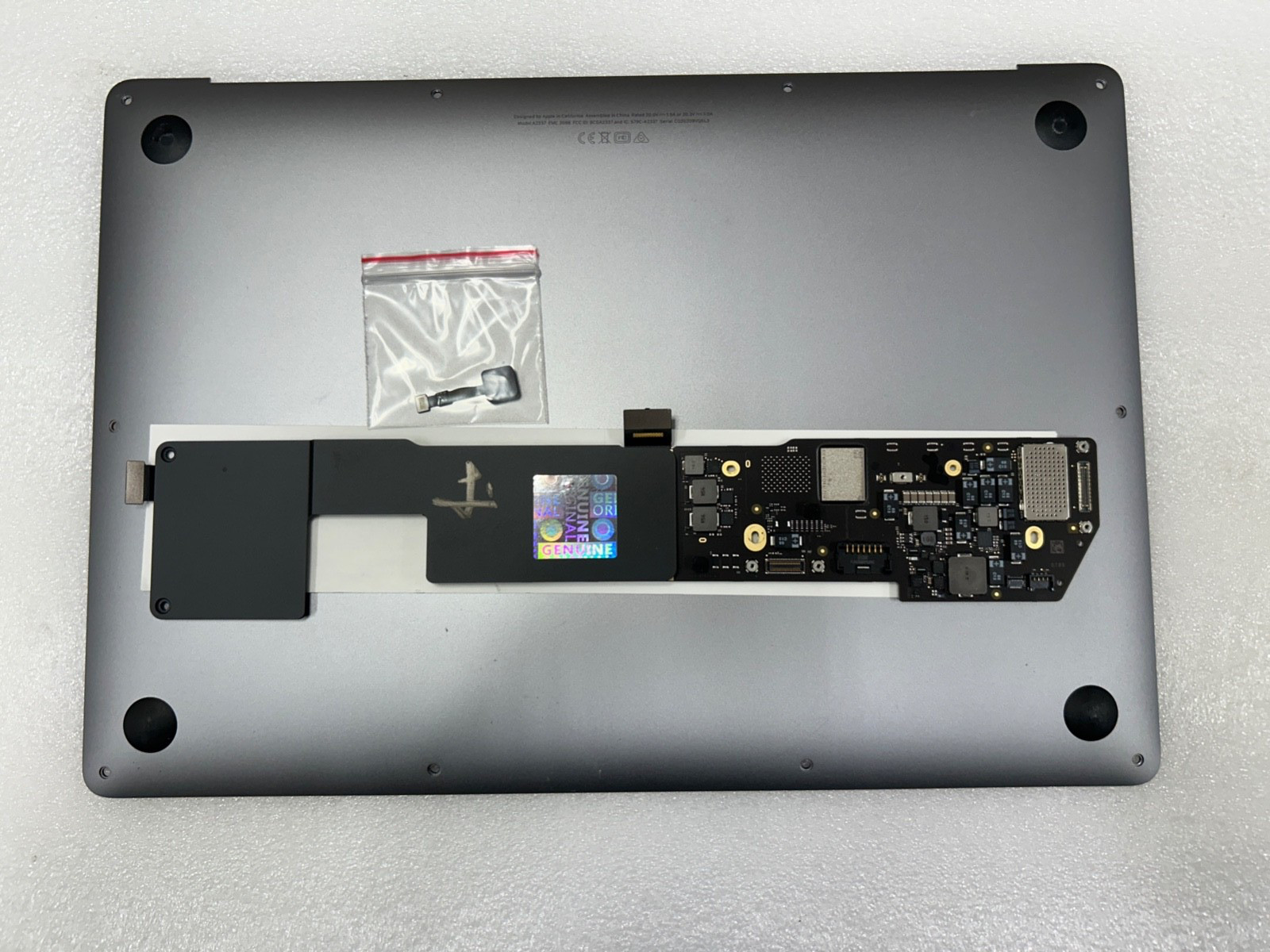 OEM 2020 13"Apple MacBook Air A2337 M1 chip Logic Board 8GB RAM 128GB W/TOUCH ID