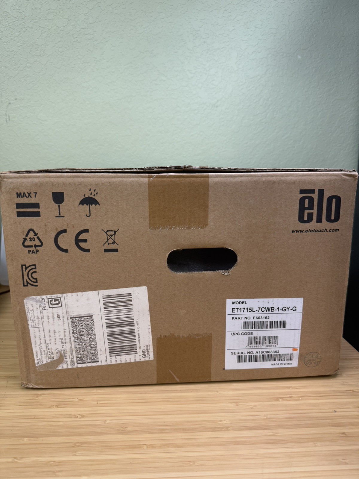ELO ET1715L-7CWB-1-GY-G 17” Touchscreen Monitor NEW IN BOX 