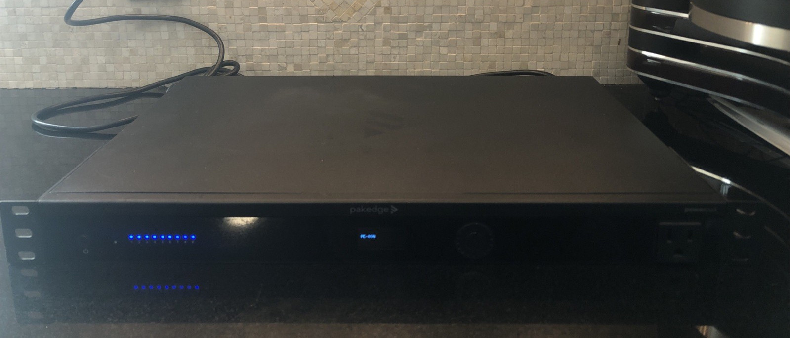 Pakedge - PE-09N -9-Port POWER DISTRIBUTION UNIT PE-09NC0719C00368