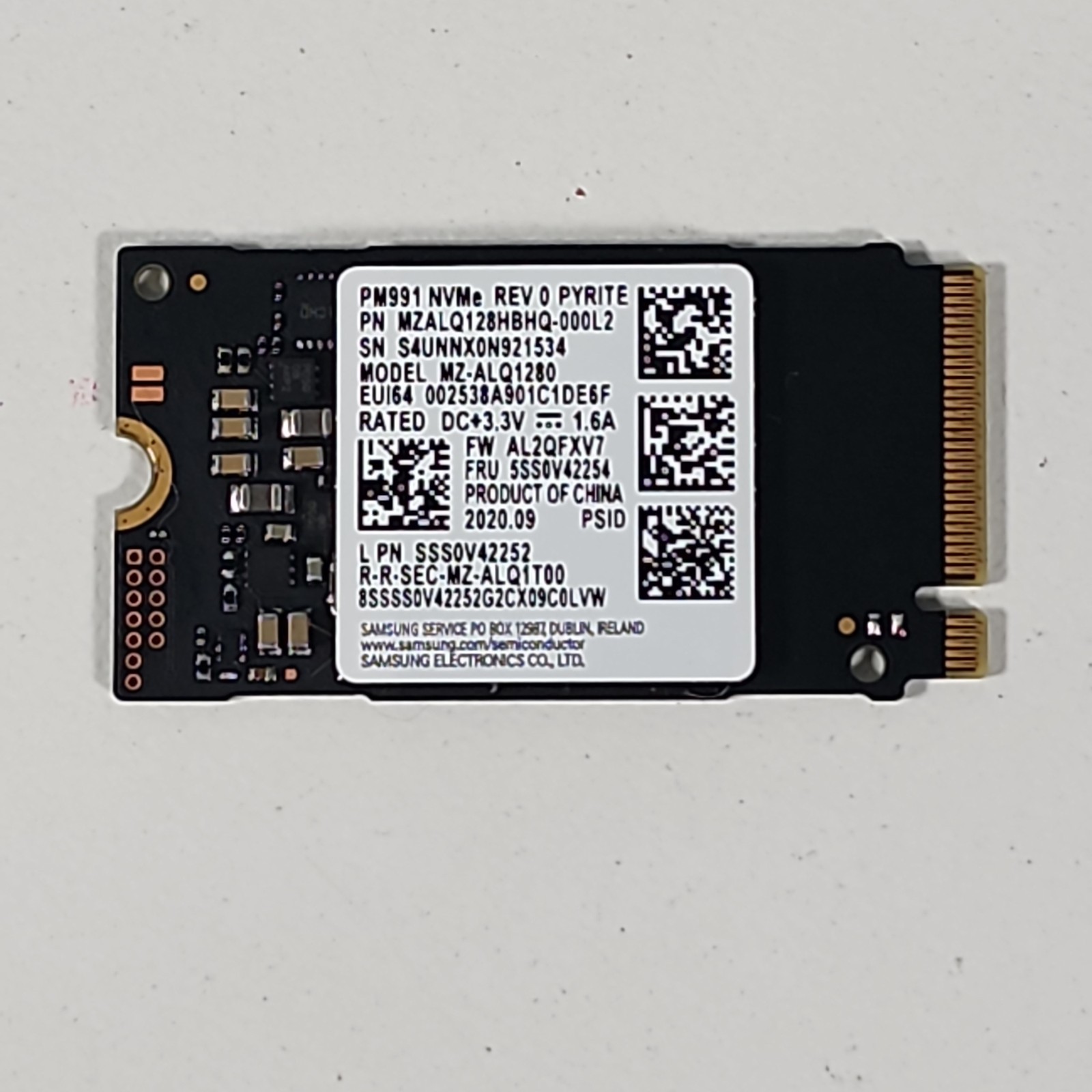 MZALQ128HBHQ-000L2 SSS0V42252 OEM LENOVO SSD 128GB  3 14IML05 81WA (A)(CA25)