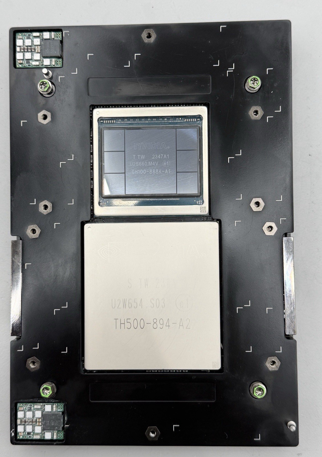 Nvidia GH200 Superchip Grace CPU H100 80GB PN: 699-2G530-0225-QS1