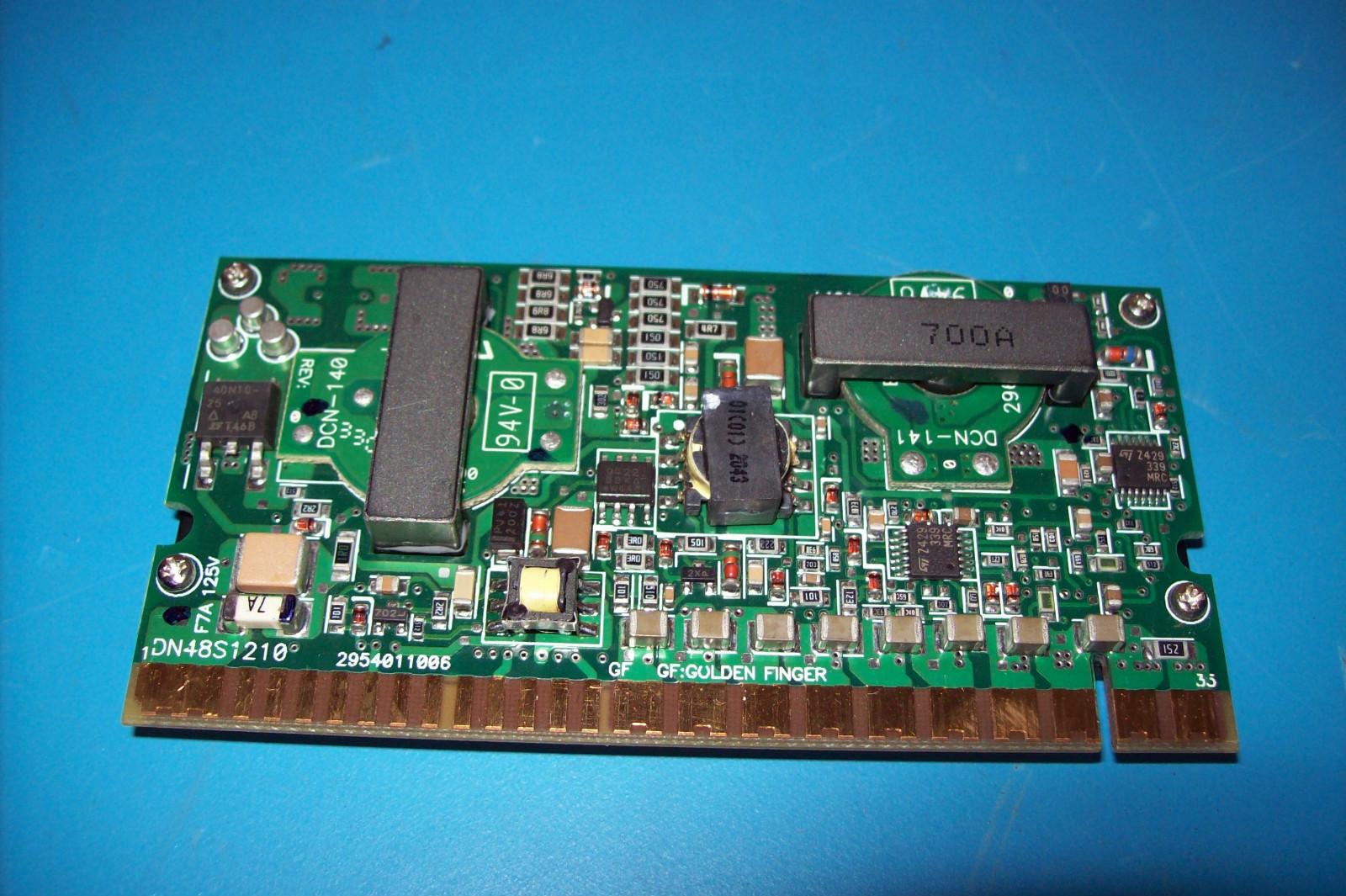 SUN 300-1672-01 DC-DC CONVERTER 48VDC 12V/10A