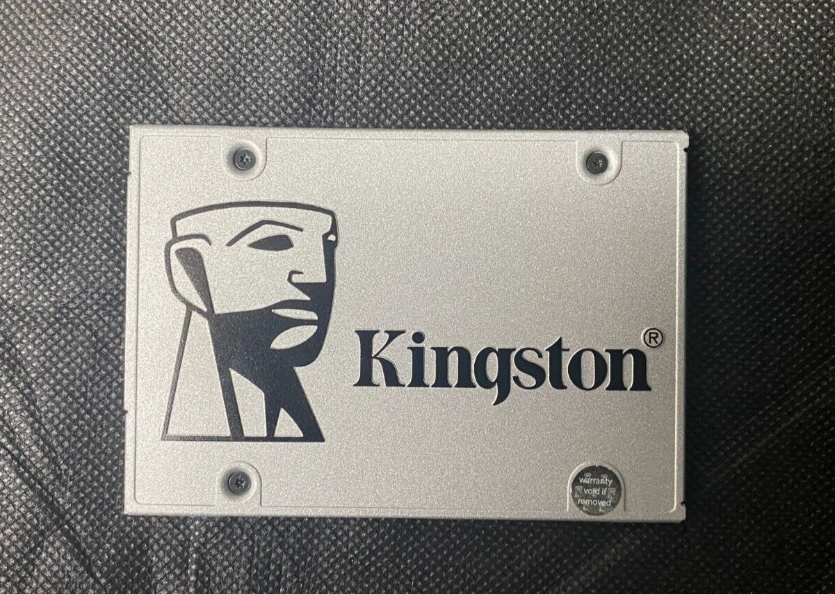 Kingston Digital 120GB SSDNow UV400 SATA 3 2.5" Solid State Drive SUV400S37/120G
