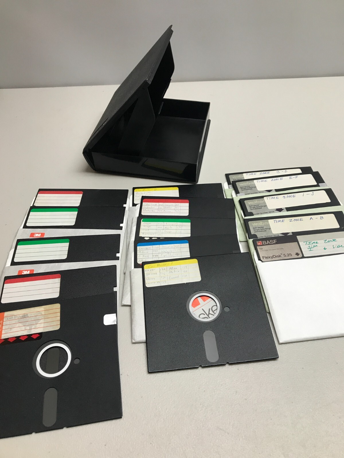 (15) 5.25 Floppy Disks + Case for Apple II - Time Zone, Car Builder, Wizmaker