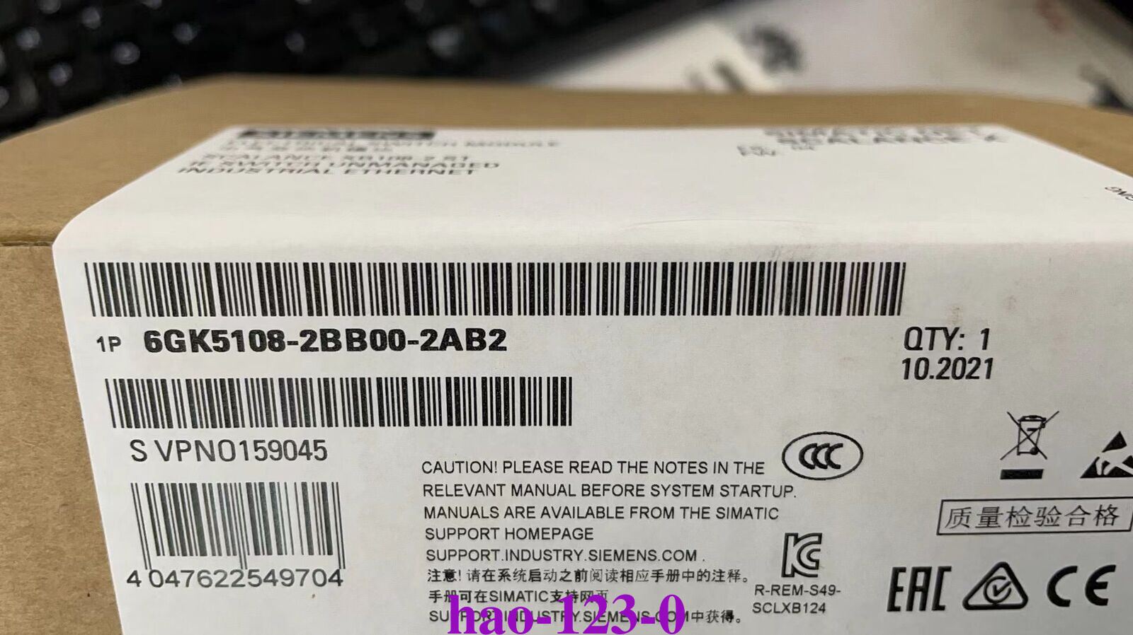 Siemens SCALANCE X 6GK5108-2BB00-2AB2 New Sealed Box Fast Shipping(DHL/FedEx)