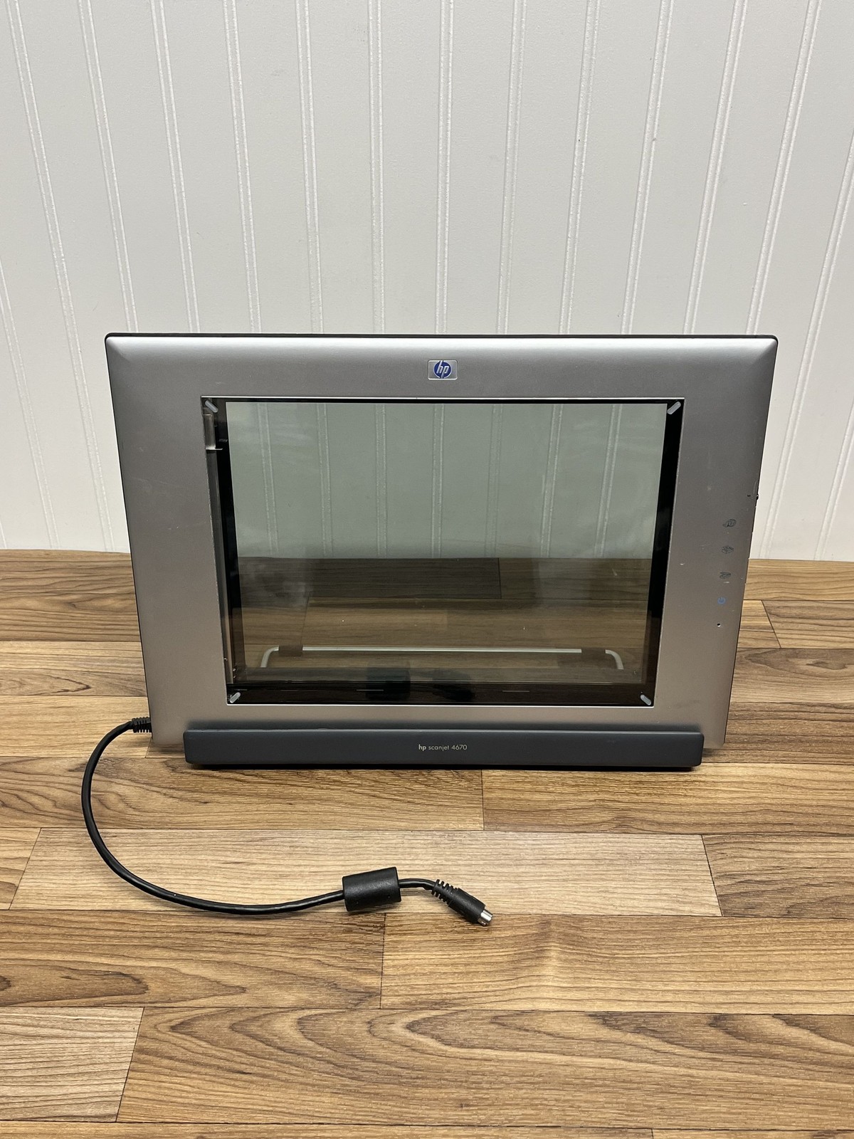 HP Scanjet 4670 Flatbed See Thru Scanner And Stand Power cord Not Included.
