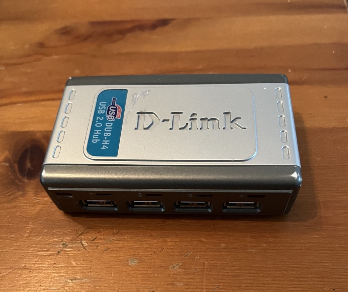D-Link Model No. DUB-H4 - NO Cables Included-Hub ONLY- Not Tested