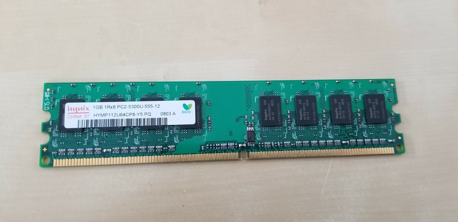 Hynix HYMP112U64CP8-Y5 1Gb Desktop Memory RAM