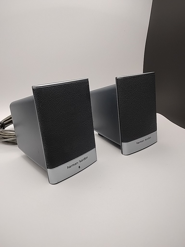 Pair Of Harman Kardon HP 5187 2105 Computer Speaker, Tested Working... HK