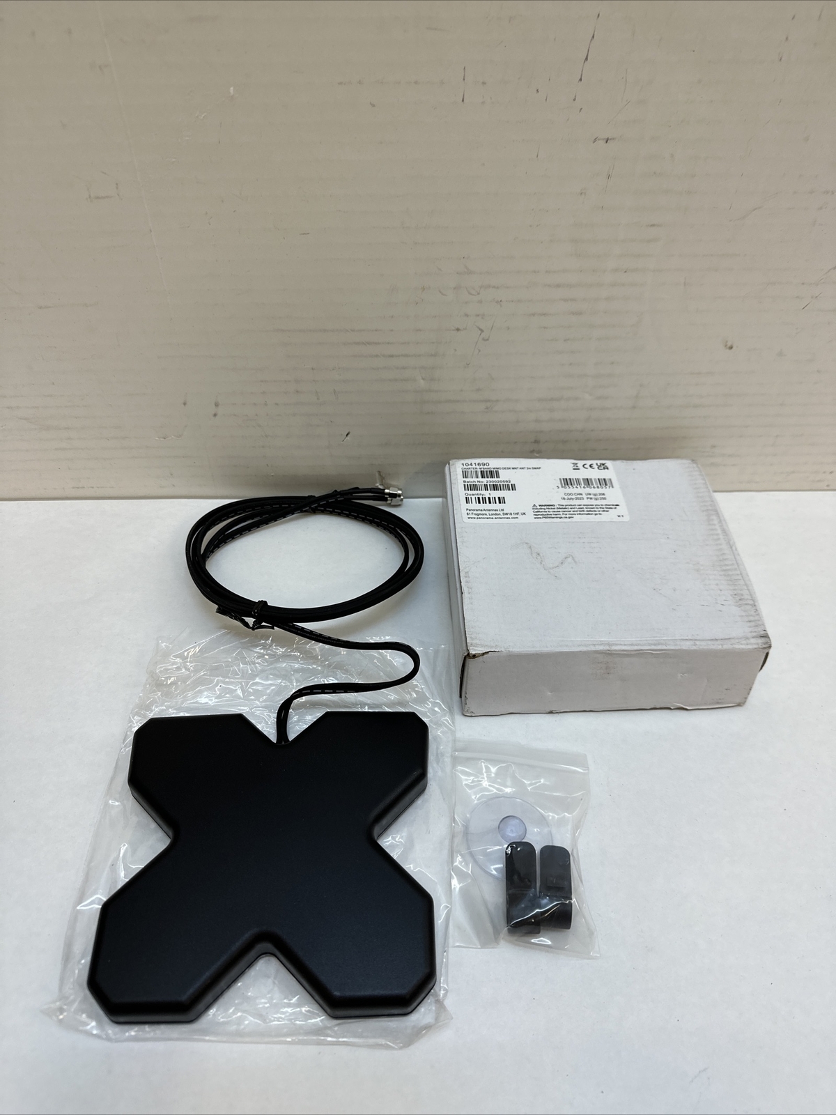 Panorama Antennas 1041690 Charter M Band Mimo Desk Mount 