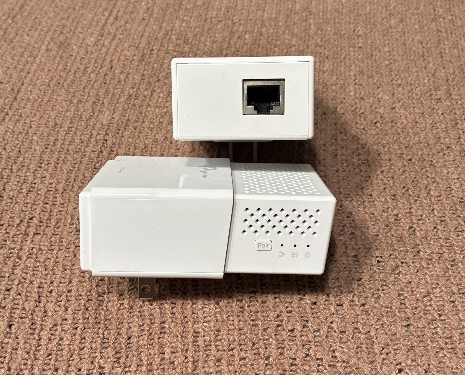Pair of TP-Link 1000 Mbps Gigabit Powerline Adapters - TESTED
