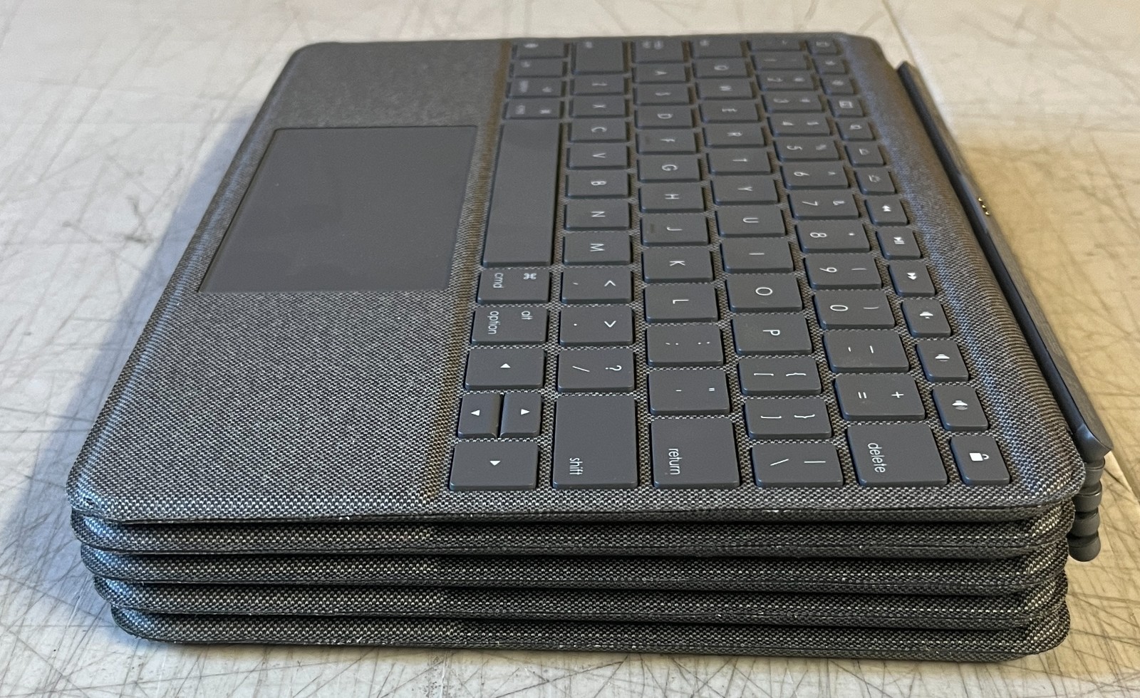 *LOT of 5*Logitech YU0040 Combo Touch for iPad 7th,8th & 9th Generation Keyboard