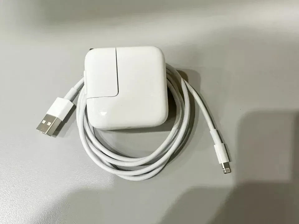 Genuine OEM 12W Apple USB-C Charger For iPad Pro 2016 2017 Air 2019 2013 A1701