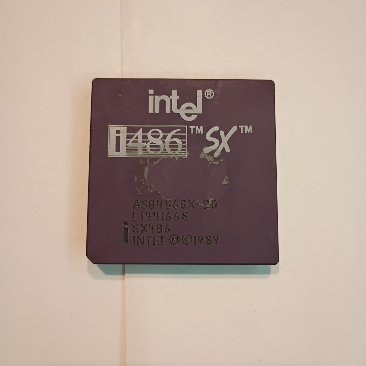 RARE INTEL 486SX 20mhz CPU Processor Ceramic Gold A80486SX-20 1989 Vintage SX406