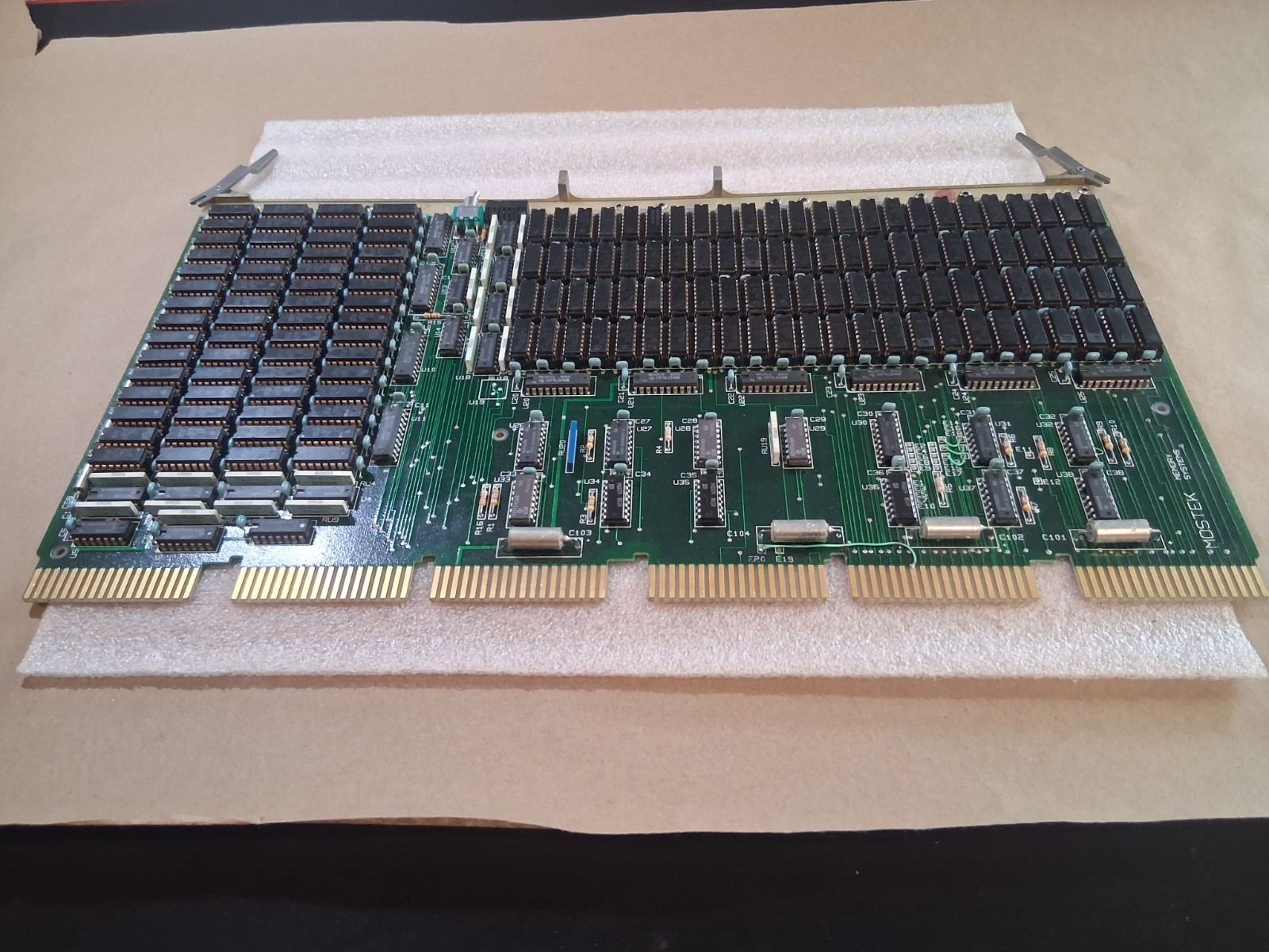 Vintage DEC/Mostek memory systems MK 8070 ASM 6805-00050-0001 (B14)
