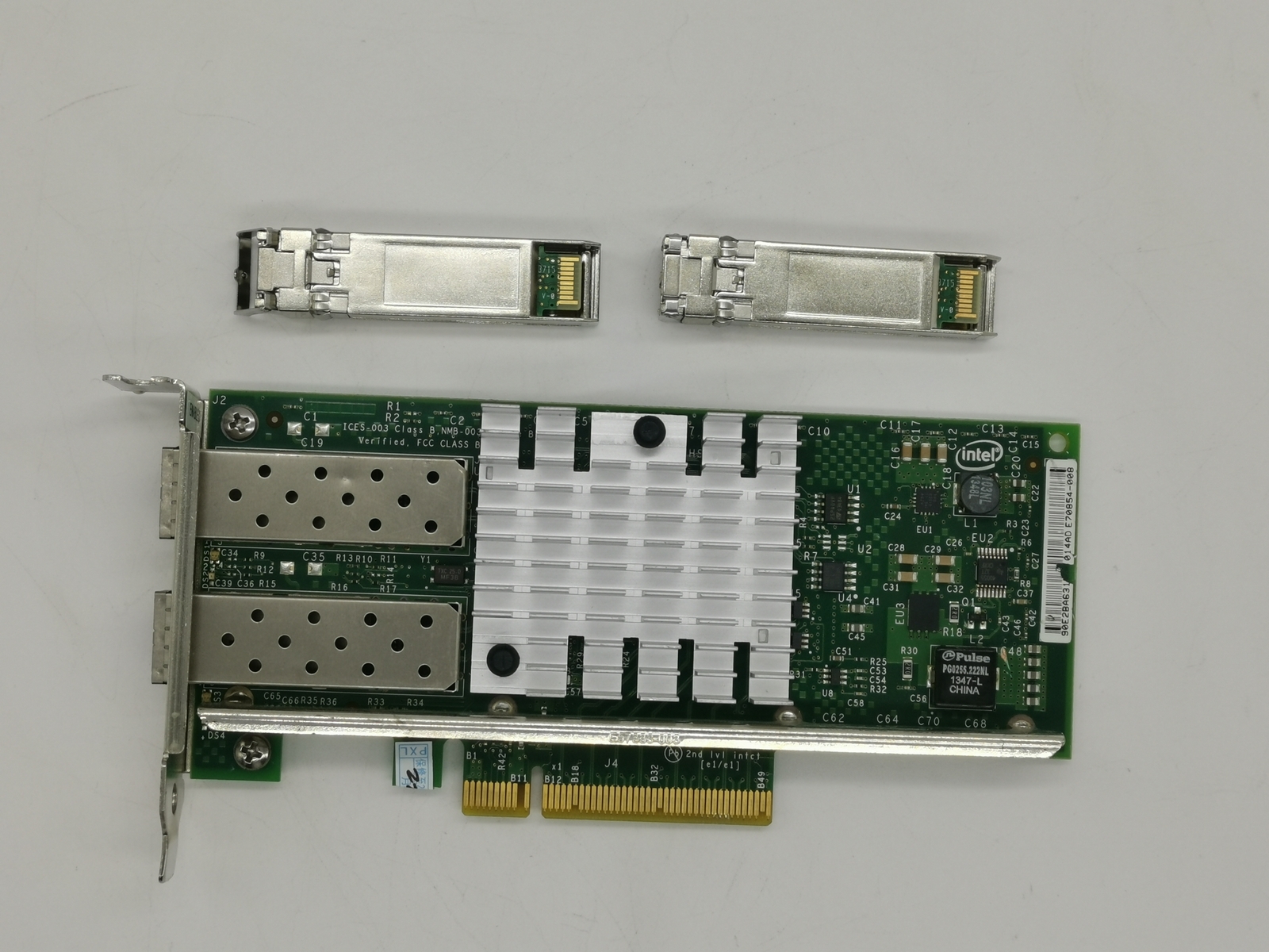 Intel X520-SR2 Genuine 10Gigabit Dual Port Ethernet Server Adapter with 2*SFPs