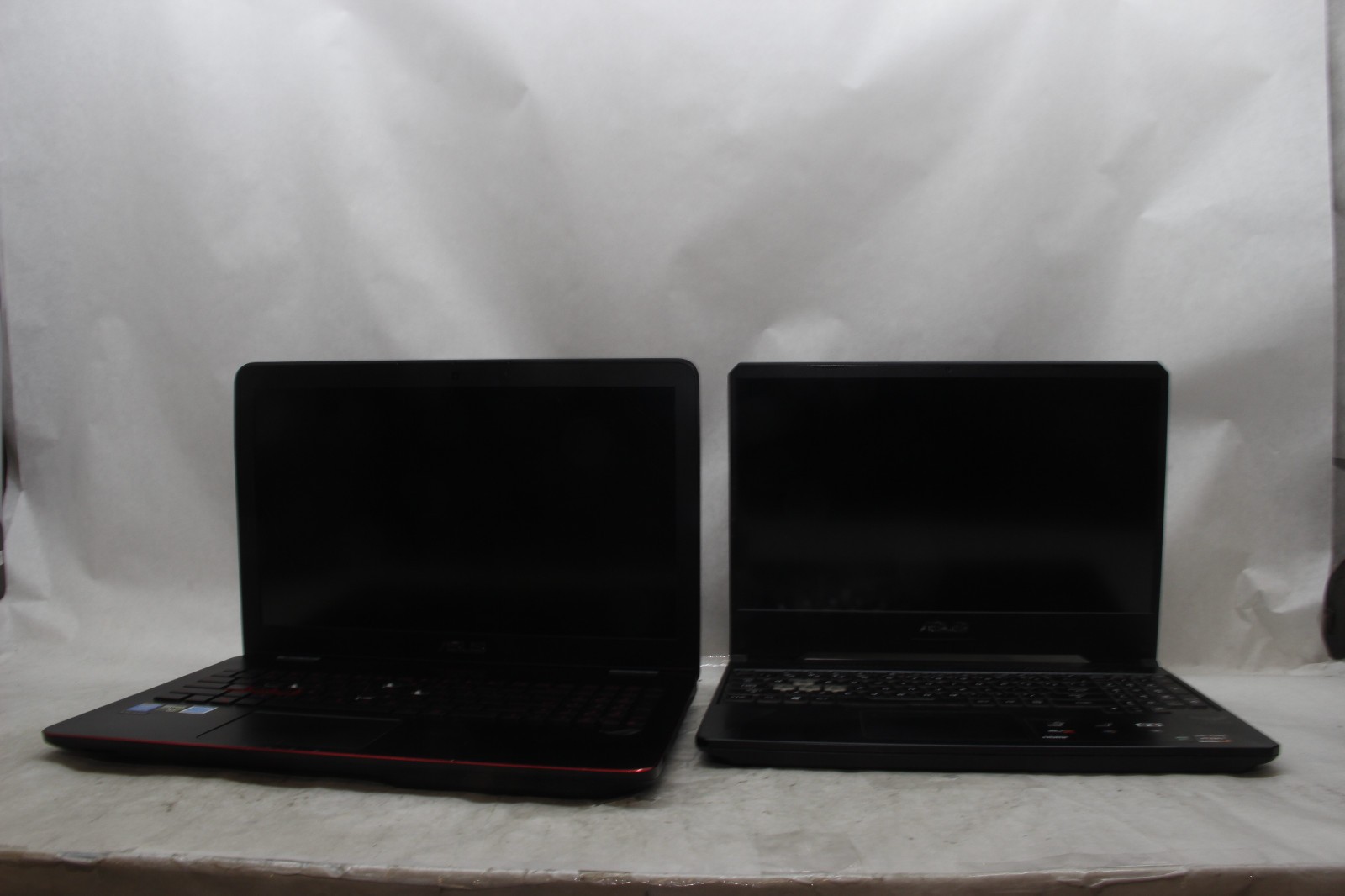 Lot of 1 ASUS GL551J & 1 FX505D 15.6" Laptops Various Specs NO SSDS AS-IS