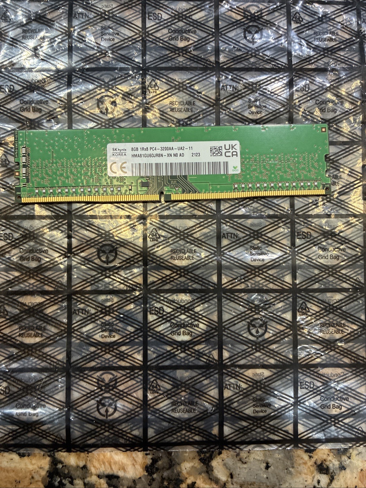 ASUS SK hynix 8GB 1Rx8 PC4-25600 DDR4 3200 MHz DIMM PC Memory HMA81GU6DJR8N-XN