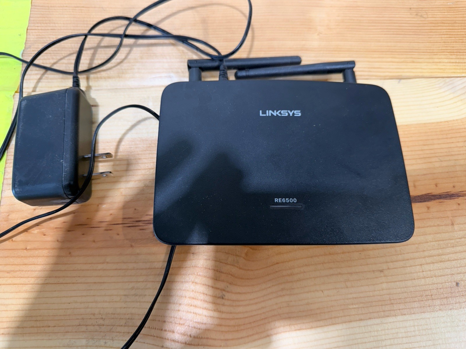 Linksys RE6500 AC1200 Dual Band Wi-Fi Range Extender
