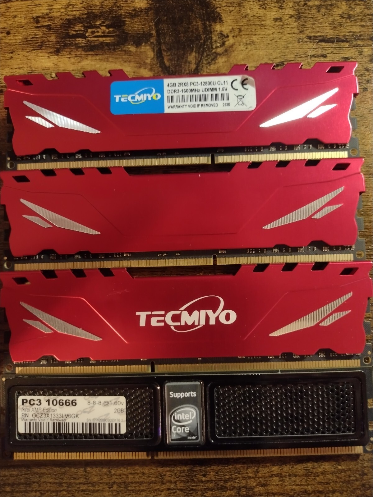 DDR3 1600MHz 4GB Desktop RAM X3 (THREE 4GB MODULES = 12GB TOTAL + FREE 2GB)