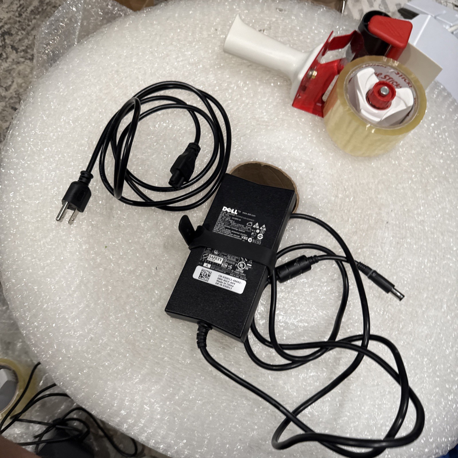 Genuine DELL 19.5V AC Power Adapter Charger  DA130PE1-00 0JU012 *W/Power cord