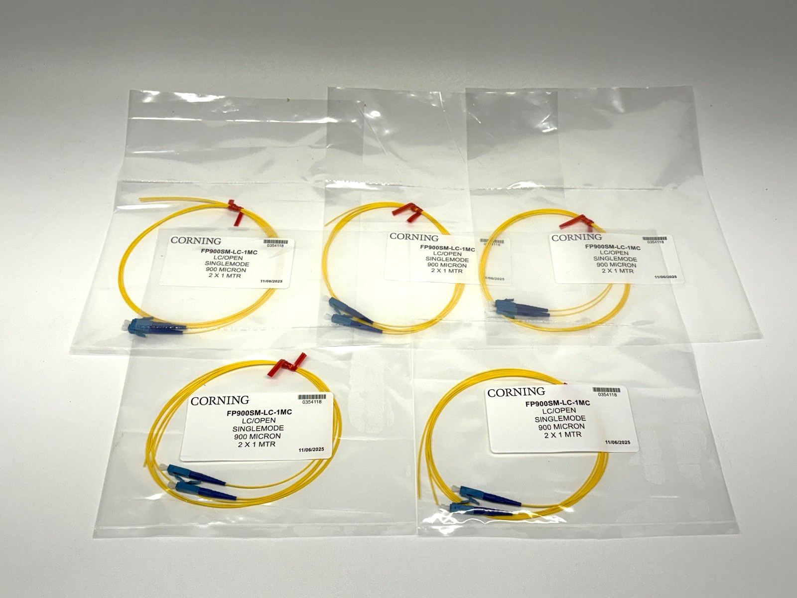 Corning FP900SM-LC-1MC / LC Open, Single Mode, 900 Micron, 2 x  1  MTR / 5 items