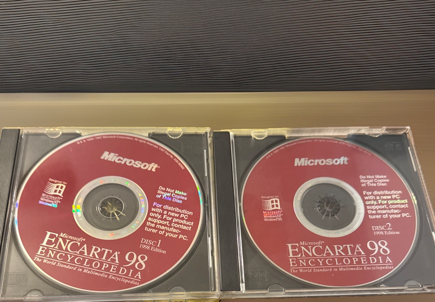 Microsoft Encarta 1998 Edition Encyclopedia Disc 1 & 2