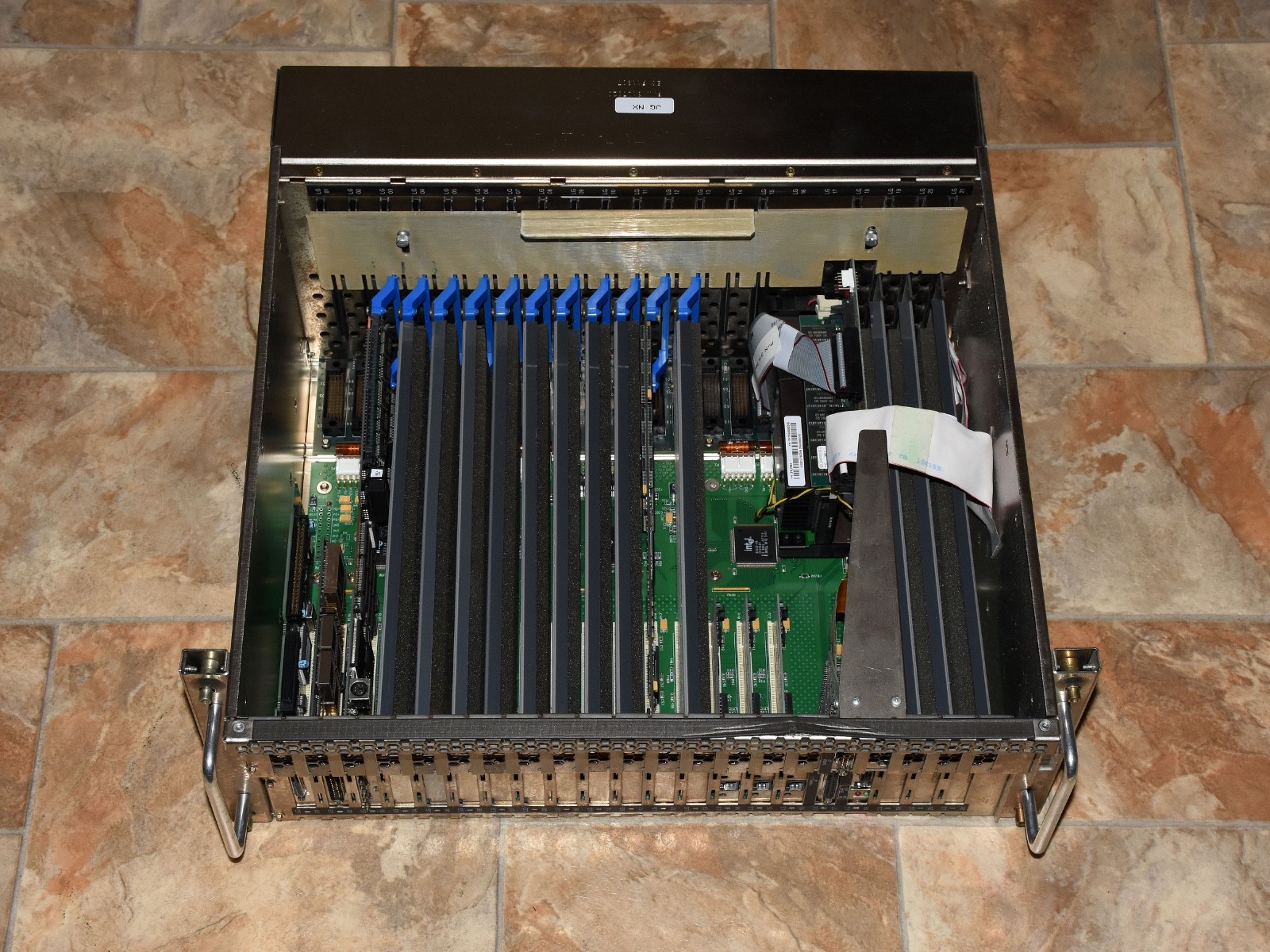 IBM S/390 3006-B01 Mainframe Processor Cage P/390E 11J4299 31L7707