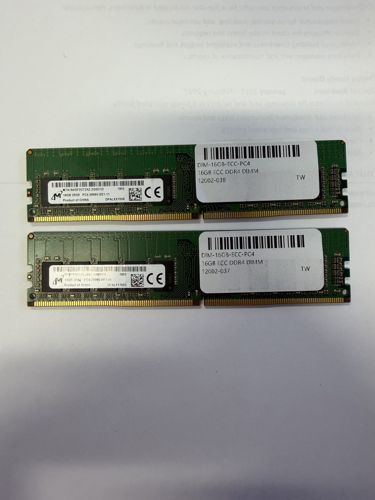 LOT OF 2  Micron 16GB 2Rx8 PC4-2666V-EE1-11 P/N: MTA18ASF2G72AZ-2G6D1ZG